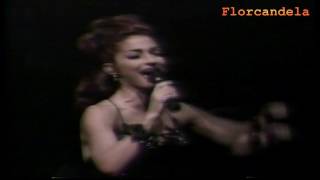 Gloria Estefan "Oye Mi Canto"