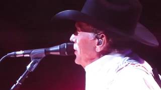 George Strait - Greeting &amp; You Can&#39;t Make a Heart Love Somebody/DEC 2017/Las Vegas/T-Mobile Arena