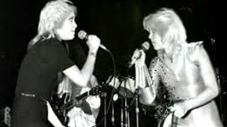 C&#39;mon The Runaways