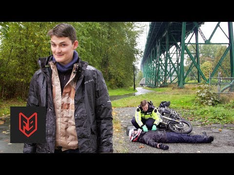 First Aid Protocol With A Paramedic - How to Save a Motorcyclist's Life
