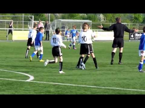 Schalkhaar D2 - SDOL D1 DE Doelpunten 23-04-2011