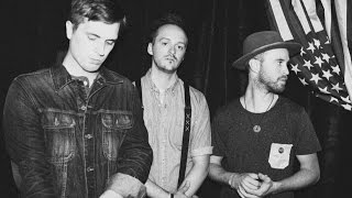 Laugh About It - Paper Routes (LYRICS)