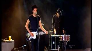The Raveonettes - Love in a trashcan