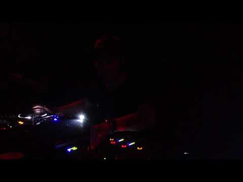 Hinnise in Others party ibiza