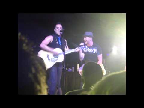 Skillet with Michael Barnes from Red- Enter Sandman (acoustic cover) Scranton PA 4-15-10