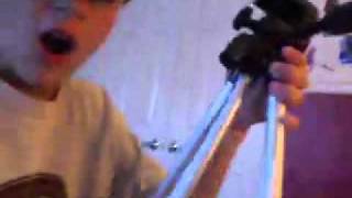 My tripod is broken�!!!!!!!!!!