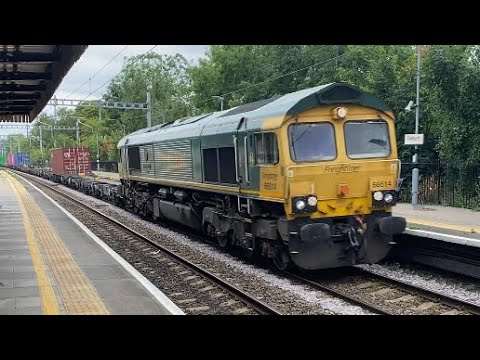Class 66 | 66614 ‘1916 Poppy 2016’ | Freightliner | Tilehurst | 26/07/22