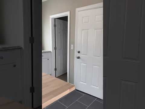 39 Dean St, Unit 2, Everett, MA