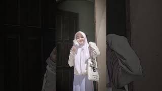 Vibesnyaa positif bgt #cewekmanis #hijabcantik
