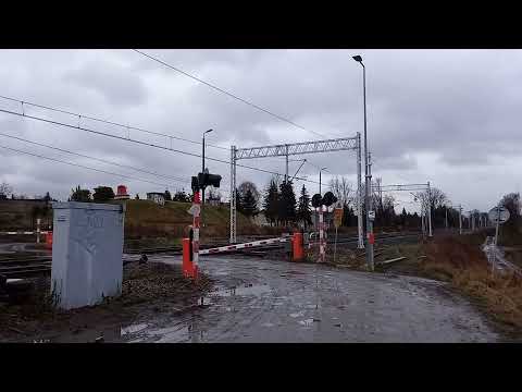 Działanie przejazdu kolejowego w Jawiszowicach na ul. Lisica