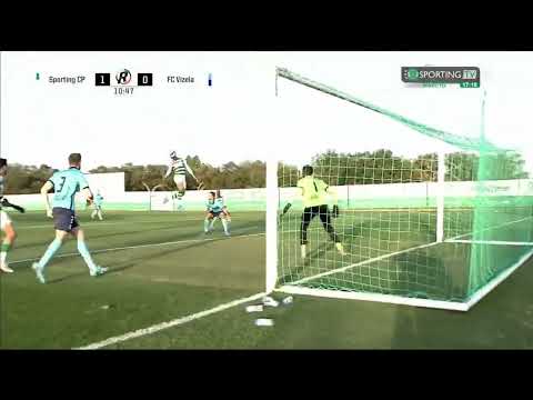 RODRIGO RIBEIRO marca de cabeça, à Cristiano Ronaldo!