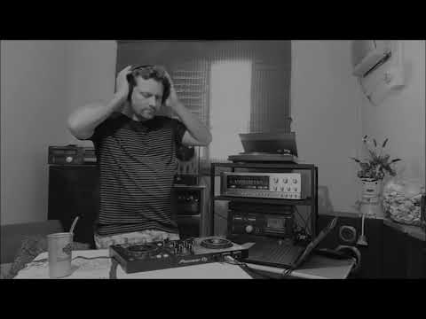 STUDENIK -  Sputnik In The House