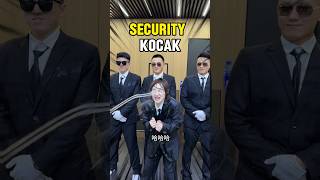 Download lagu The funny girl tried to be a security guard but ended up unlucky #shorts mp3