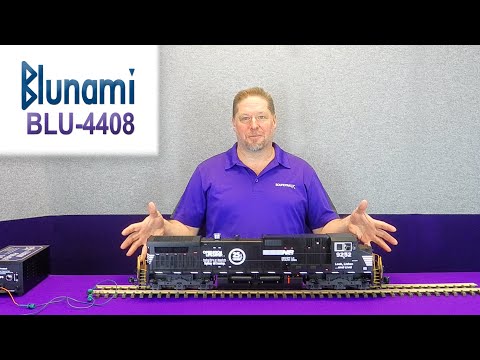 Blunami and a Bachmann GE Dash 9 44CW