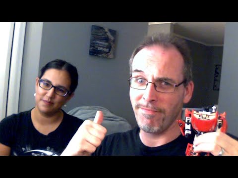 GotBot Goes Live: Transformers Thoughts, Universal Collision and "Who's that Bot?"