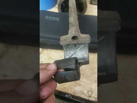 Leather Rod Bearings....Old farmers fix #antiqueengine #mechanic #automobile