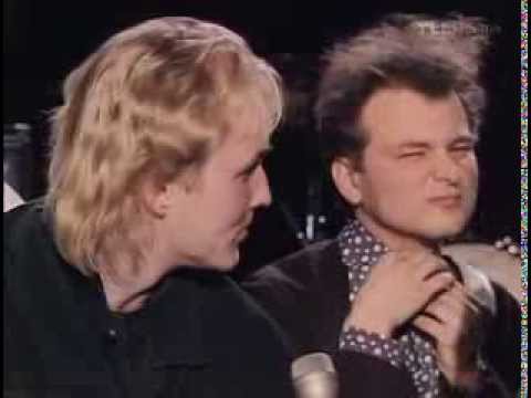 Emmaa Etsimässä - Laika & The Cosmonauts