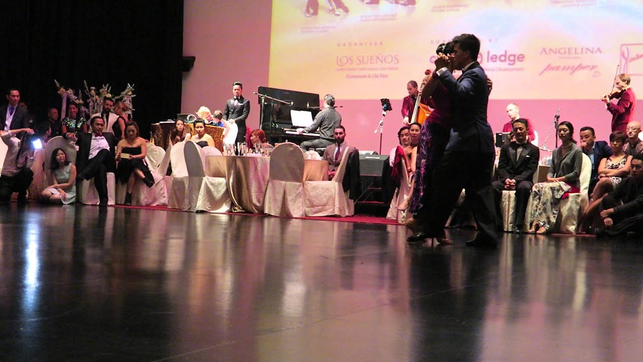 Sebastián Achaval & Roxana Suarez 1/2 at Singapore Festival 2015