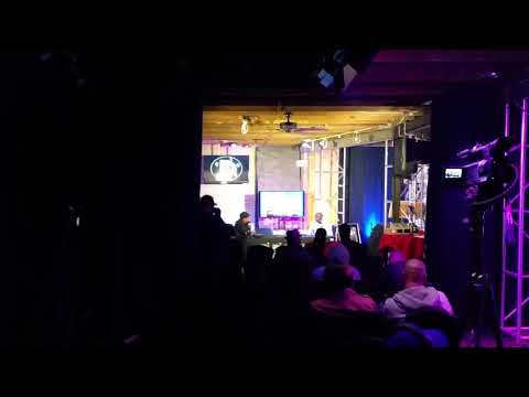 Spike Rebel Art - Vick Lavender