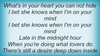 Tanya Tucker - I Bet She Knows Lyrics