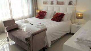 preview picture of video 'African Fiesta - Luxury Short Term Holiday Rentals in Cape Town - Self Catering Apartments'