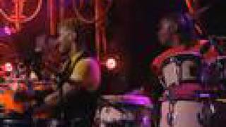 Earth Wind & Fire (4/7) -  Percusion solo