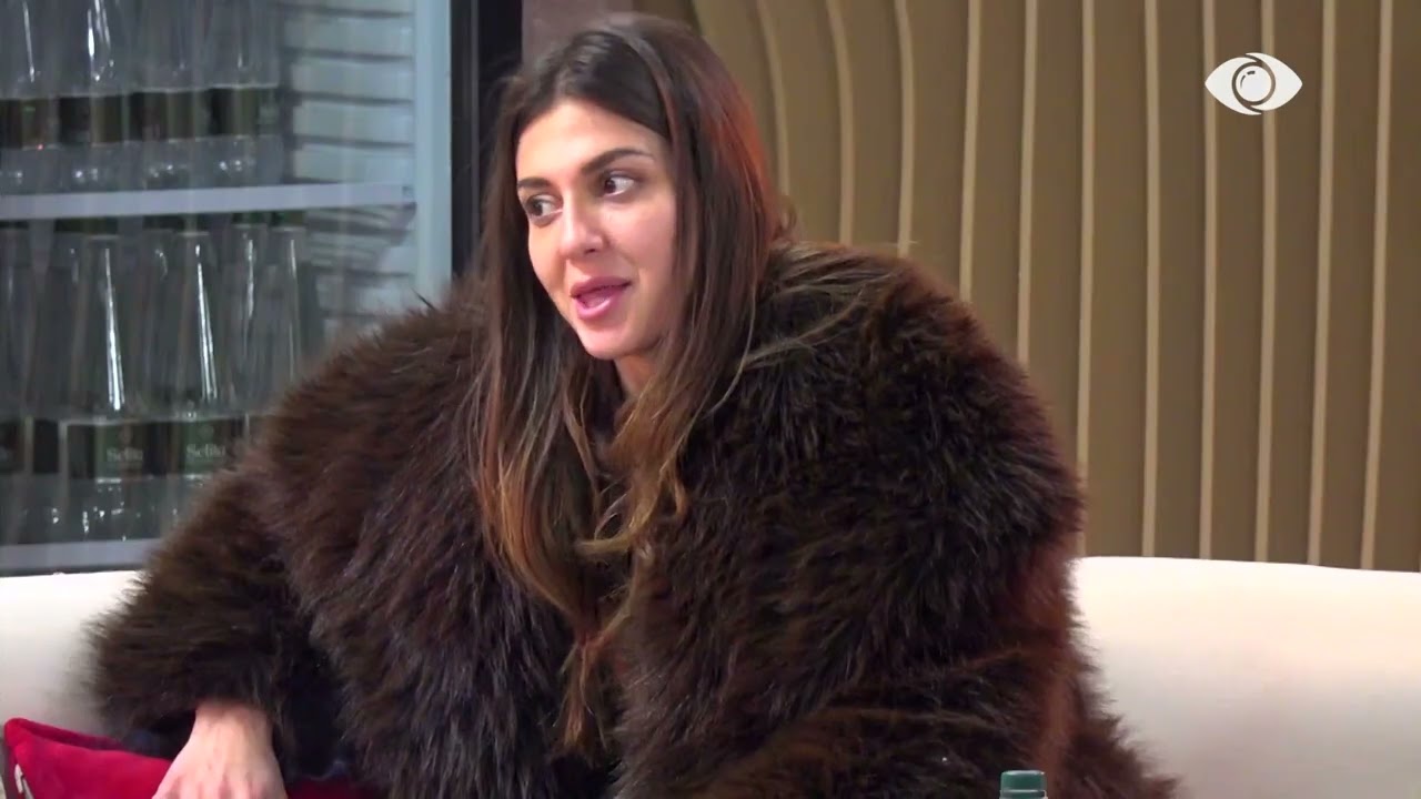 “Për çfarë arsye e vesh bluzën?!”/ Loredana-Gjestit: Ky nuk e bën as me zemër…