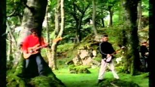 Catatonia interview 1998.