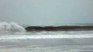preview picture of video 'Pre-Hurricane Earl 2'