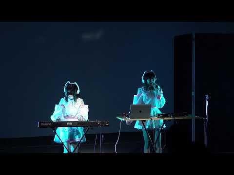 映像メディア学科 Futuristic Entertainment / Mini Rock(井上紗耶加・髙木萌々夏)