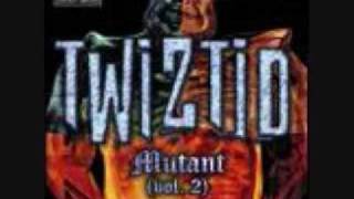 twiztid-Starve Your Fear