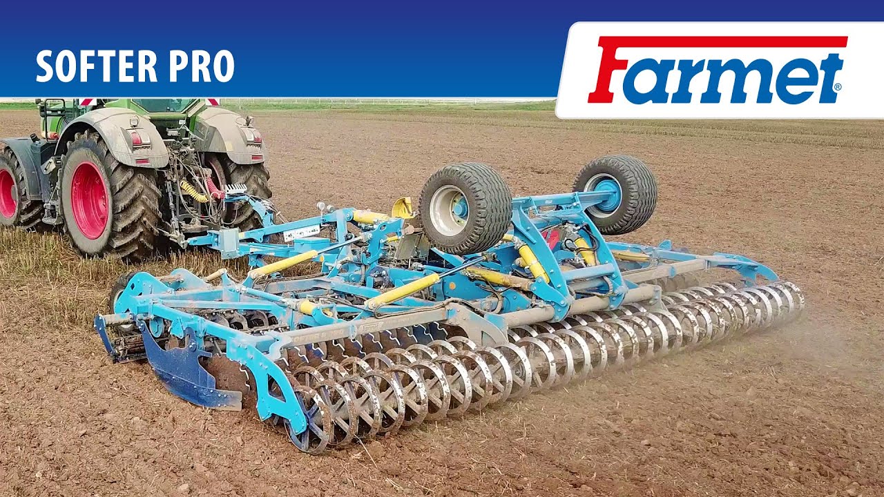 Zpracování obilného strniště se zapravením lihovarských výpalků.