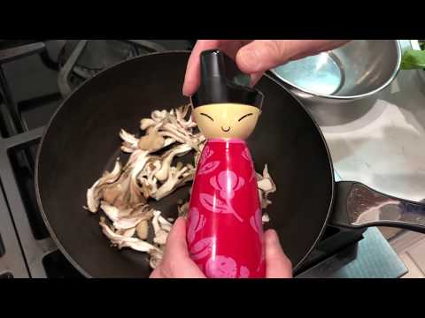 download lagu mp3 mp4 Maitake Mushroom In Chinese, download lagu Maitake Mushroom In Chinese gratis, unduh video klip Maitake Mushroom In Chinese