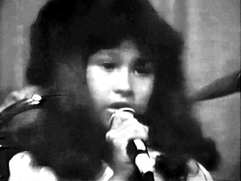 Selena Quintanilla - Feelings (Early Footage)