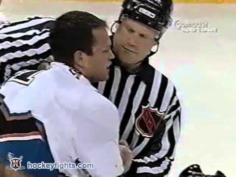 Donald Brashear vs Stephen Peat