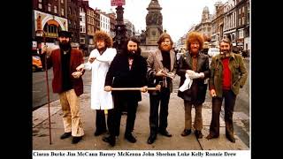 The Dubliners - The Lark in the Morning