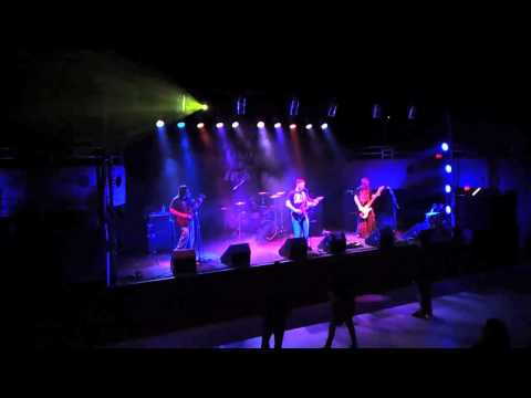 My Crucifix, Live at the Thompson House