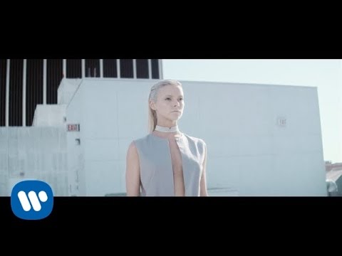 Muse - Mercy [Official Music Video]
