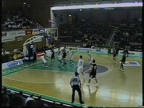 Plannja Basket vs. 08 Stockholm (2001/2002)