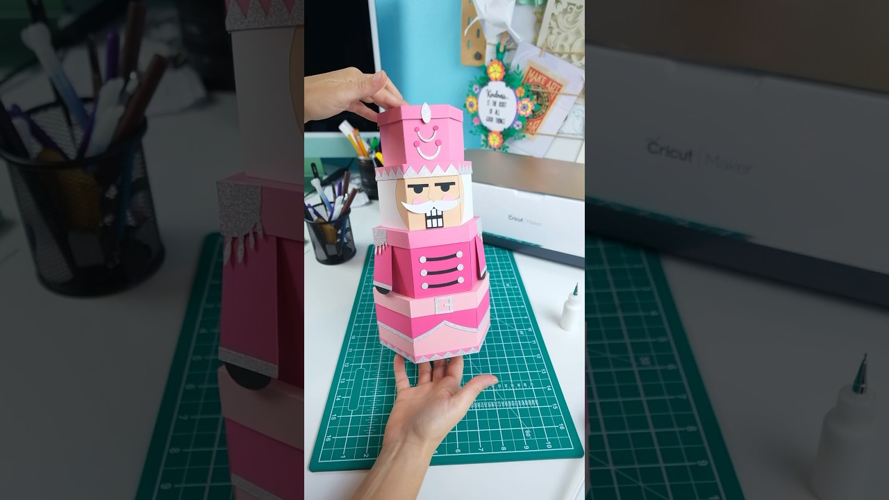 SVG Nutcracker Christmas design for #cricut #scanncut #cameo by @LPPCRAFTS 3D svg designs.