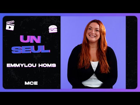 Emmylou Homs : La voix française de Mercredi Addams, de Daphne Bridgerton et d'Anna , c'est elle !