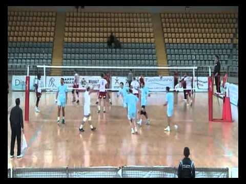 Strong brazilian opposite player