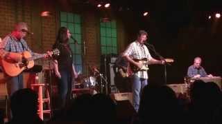 Vince Gill - &quot; Fighting Side Of Me&quot; performed at The Birchmere Live
