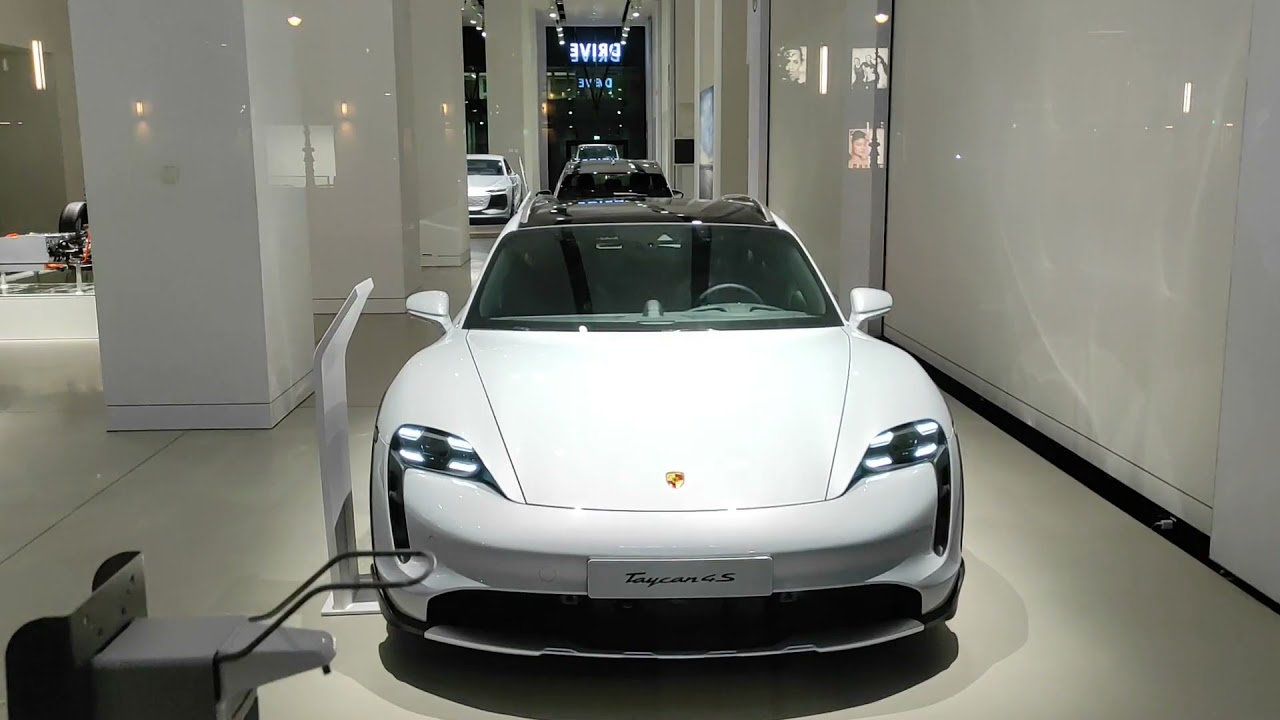 DRIVE. Volkswagen Group Forum - Berlin