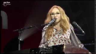Tori Amos &quot;Beauty of Speed&quot; (2015 Baloise Session)