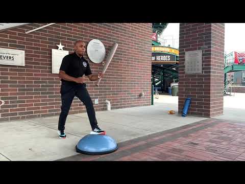 Bosu lunge + quick recovery