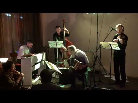 00047 orquesta Silencio and Solo Tango