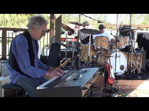 Flaxwood Festival 2013 - Roy Phillips - Birth