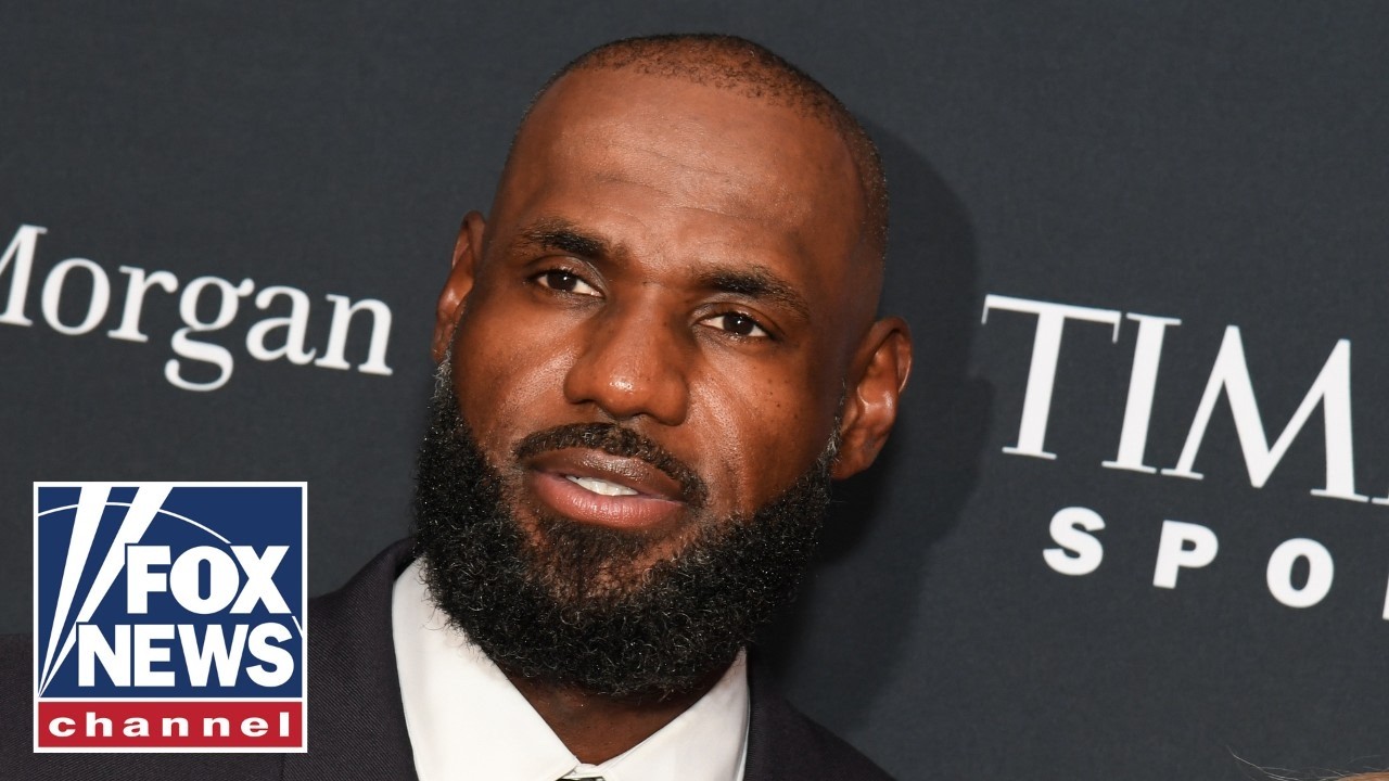 Trump on Jordan vs. LeBron debate: LeBron might be a 'racist,' he might not like Trump
