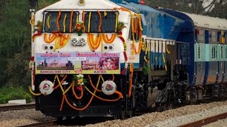 preview picture of video 'First Video of 02679 Bangalore - Vaishno Devi Katra Special's Inaugural Blast'